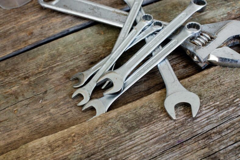 Essential Wrenches Every Homeowner Should Own (Complete DIY Guide)