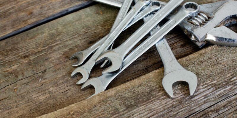 Essential Wrenches Every Homeowner Should Own (Complete DIY Guide)