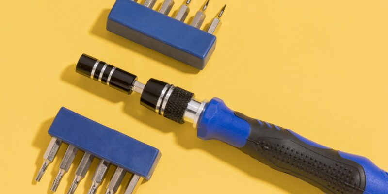 Best Precision Screwdriver Sets for Electronics and Delicate Projects in 2024